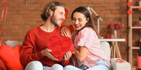 Schluss Mit Der Routine So Gelingt Romantischer Sex Nau Liebe