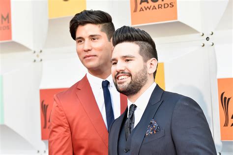 Dan and Shay > The Boot ? Page 15