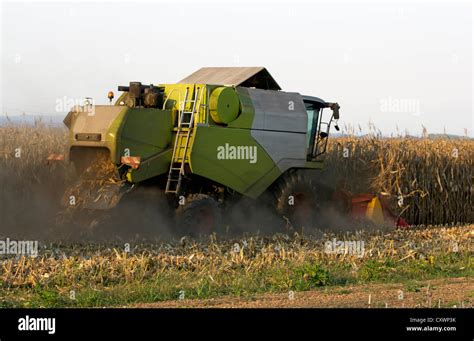corn combine  res stock photography  images alamy