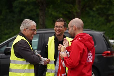 Solidarit T Mit Den Kolleg Innen Der Niederlassungen Ig Metall Gaggenau