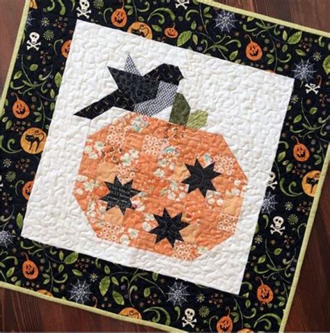 Pumpkin Season Quilt Sewing Pattern From The Pattern Basket Fall Quilt Patterns Quilt Sewing