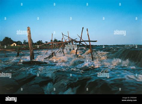 Zaire river congo hi-res stock photography and images - Alamy