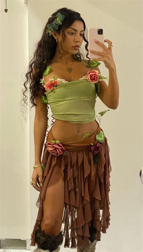 Pin by Tatiane Félix on asas Fashion outfits Hot halloween outfits