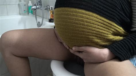 My Stepson Wanted To See How I Piss From My Pregnant Pussy Amateur