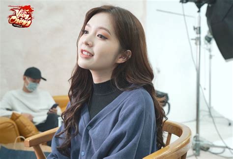 Thẳng thắn chia sẻ định nghĩa ngon cô giáo hot girl có được anh game thủ thấu hiểu