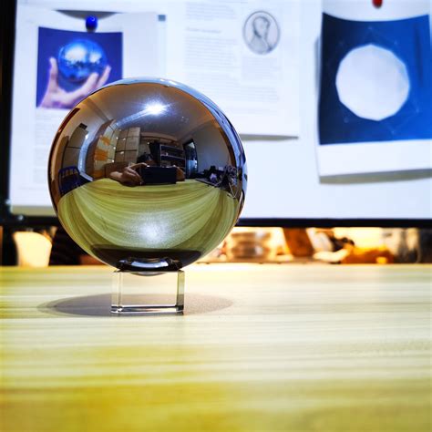 One Kilogram Perfect Silicon Sphere Trance Metals