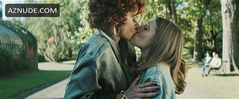 NURIA FLO Nude AZNude