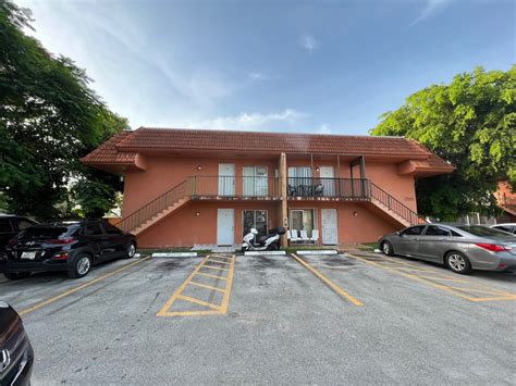 7061 Sw 129th Ave Unit 6 Kendall Fl 33183 Condo For Rent In Kendall