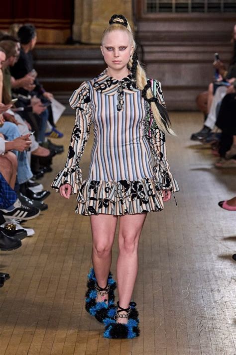 Teeth Tits And Tinsel Dazed