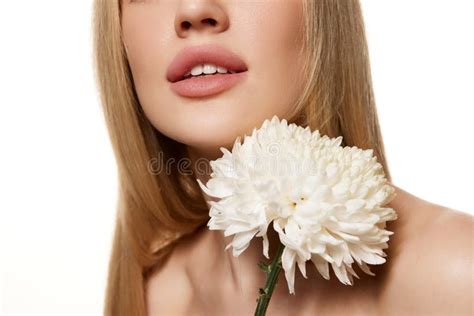 Tenderness Cropped Image Of Woman With Blonde Hair Nude Makeup Posing With White Flower