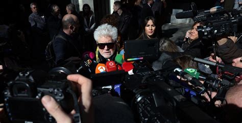 Cannes confirma presentación del corto western y gay de Pedro Almodóvar