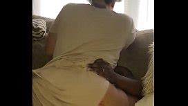 Ebony Babe Takes On More Than She Can Handle XNXX