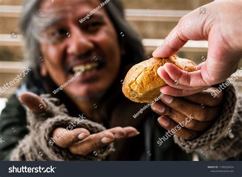 390 883 Poor People Images Stock Photos Vectors Shutterstock