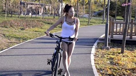 Watch 公园路出国产中文熟女少妇人妻淫荡高潮户外后入做爱丝袜巨乳大奶SM捆绑调教约炮口交自拍模特 China Public China Chinese Porn SpankBang