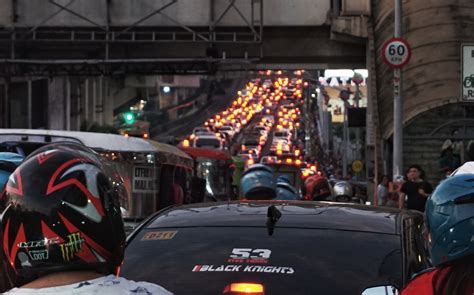 Grab Fares Surge Under Opaque Algorithm | Pulitzer Center