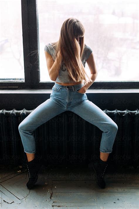 Spread Wide Open Pussy Girl