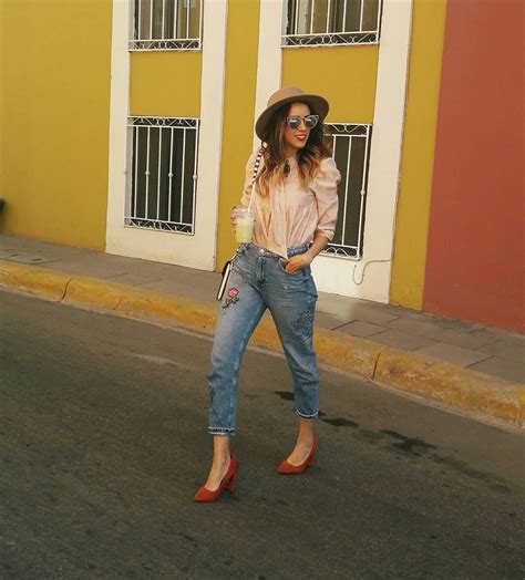Mom Jeans Looks Jeans
