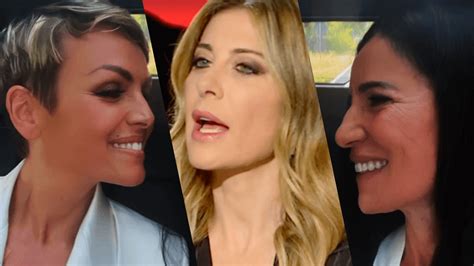 Francesca Pascale E Paola Turci Bacio In Barca Le Foto Di OGGI Gay It