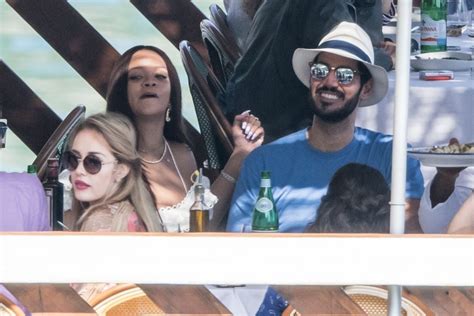 Rihanna Hot The Fappening Leaked Photos