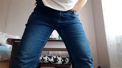 Hot Secretary Masturbates In Office XVIDEOS