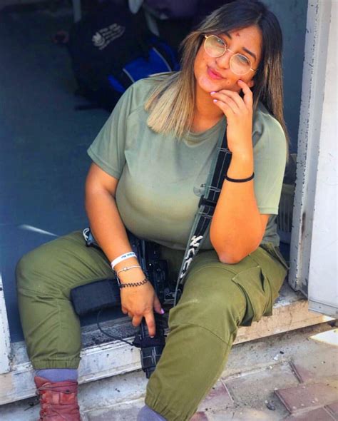 Her Tits Are Perfect R Busty Hide