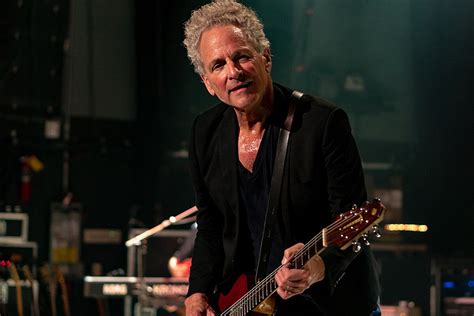 Fleetwood Macs Lindsey Buckingham Releases New Single After Years And