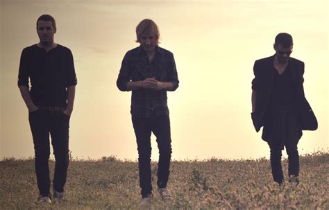 Neuman anuncia su cuarto disco para el próximo mes de mayo