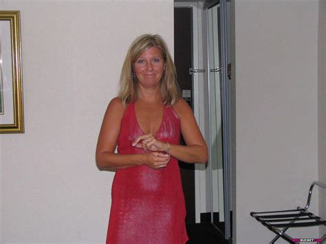 Horny Mature Amateur Wife Porn Pictures XXX Photos Sex Images PICTOA