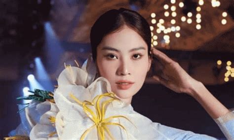 Nam Anh Tung Nh Di N Bikini B N Ng T Body H U Tham Gia Miss Universe Nay Th Ng H Ng H N