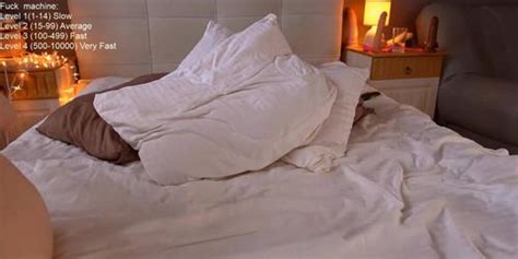 Hot Blond Camgirl Tnaflix