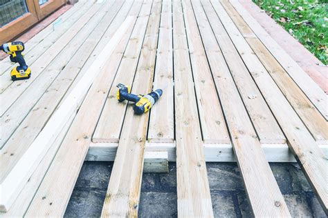 Брусок и лаги из лиственницы в Уфе | Купить по цене от 100 р.