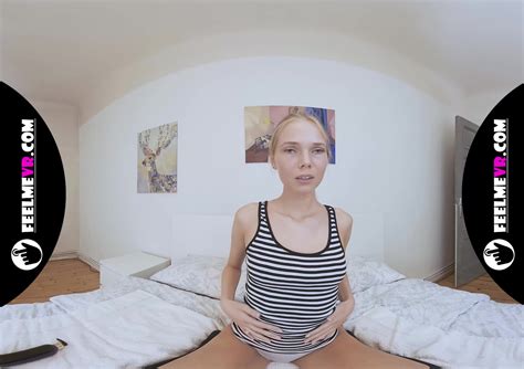 180VR Lapdance Video With New Super Sexy Model Luise VR Porn Video VRPorn