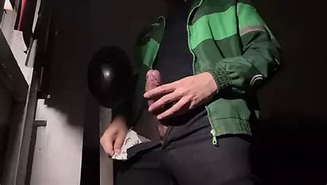 Security Guard Jerk Off During Break Time Thai Gay Asian Porn Xhamster