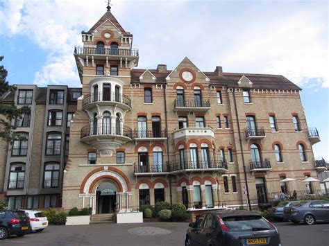 Petersham Hotel - Discovery Richmond