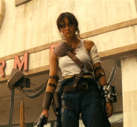 Ella Purnell As Lucy Maclean In Fallout In 2024 Fallout Cosplay