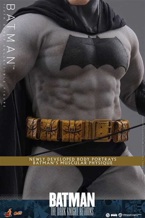 Batman Hot Toys Cms The Dark Knight Returns Action Figure