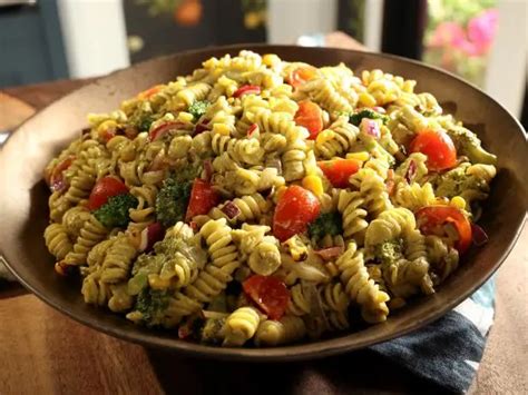 Creamy Avocado Pasta Salad Recipe Valerie Bertinelli Food Network