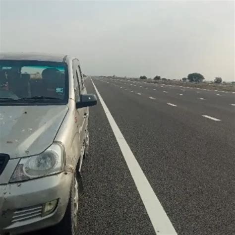 Desi Wife Sex Missionary Homemade Porn Feat Desi Pihu Xhamster