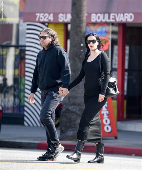 Krysten Ritter Therealkrystenritter Nude OnlyFans Leaks Fappening Page 7 FappeningBook