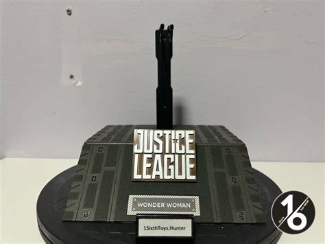 FREE LOCAL POSTAGE DC JUSTICE LEAGUE HOT TOYS SCALE MMS WONDER WOMAN FIGURE BASE