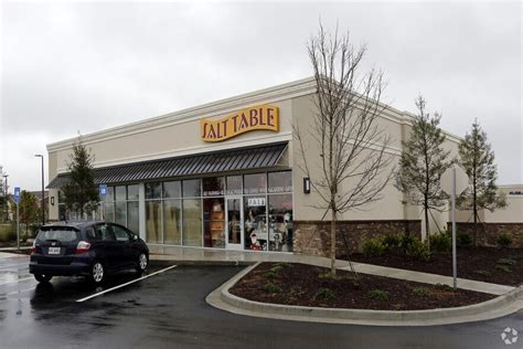 201 Tanger Outlets Blvd Pooler Ga 31322 Retail Space For Lease