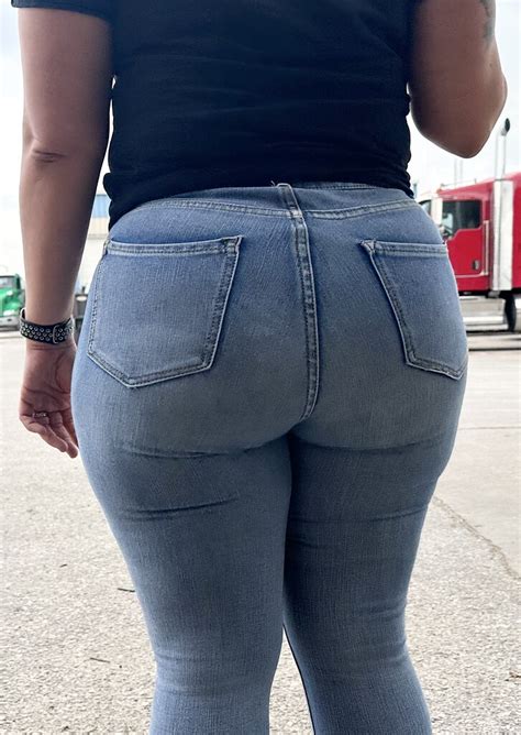 Big Ass On This Red Head Tight Jeans Forum