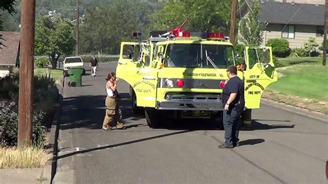 Firefighters Save Several Homes From Burning Down In Field Fire Milton Freewater Oregon