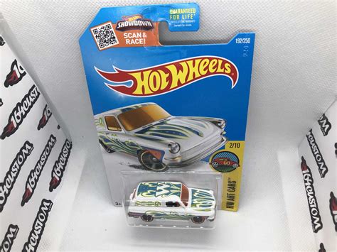 2016 Hot Wheels Custom 69 Volkswagen Squareback Kmart Exclusive Mainline HW Art Cars