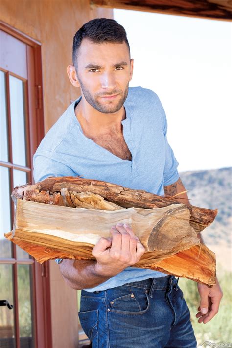 Twink Porn Star Logan Cross Debuts At Falcon Studios GayDemon