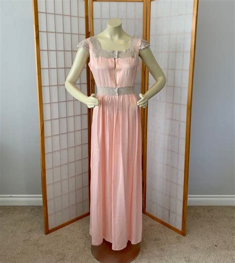 S Peach Pink Liquid Satin Rayon Lingerie Nightgow Gem