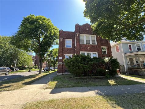 7801 S Burnham Ave, Chicago, IL 60649 | LoopNet