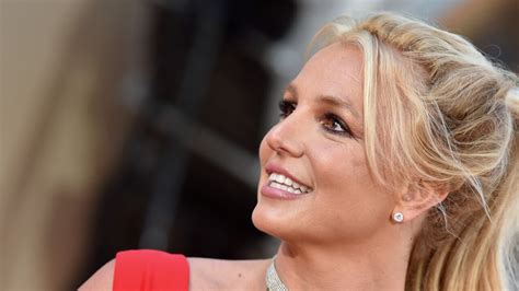 Britney Spears Nude Instagram Post Sparks Online Debate Sky News Australia
