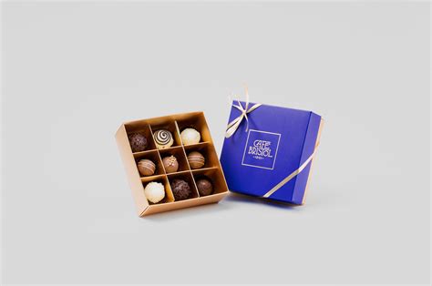 Café Bristol Behance