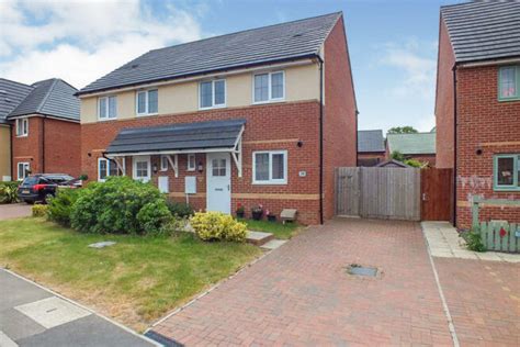 3 Bedroom Semi Detached House For Sale In Osprey Drive Corby Nn17